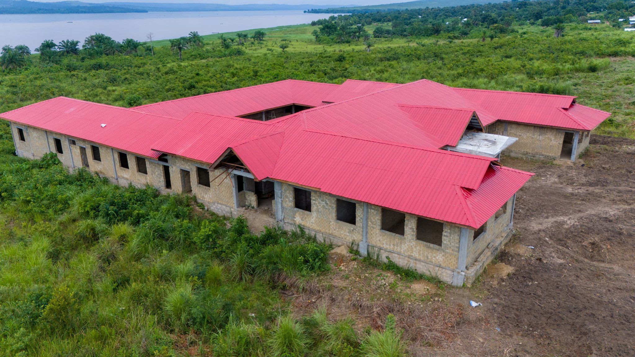 Centre Hospitalier Nsele Pibi Saku Jean